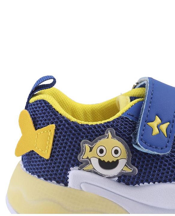 Cute Walk by Babyhug Velcro Closure Sneaker with Animal Applique - Blue