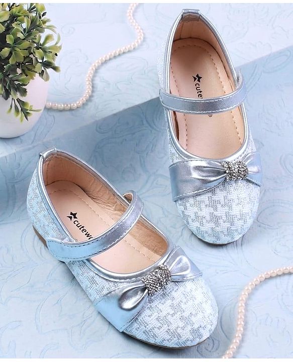 Cute Walk by Babyhug Ballerina With Bow Applique - Pink