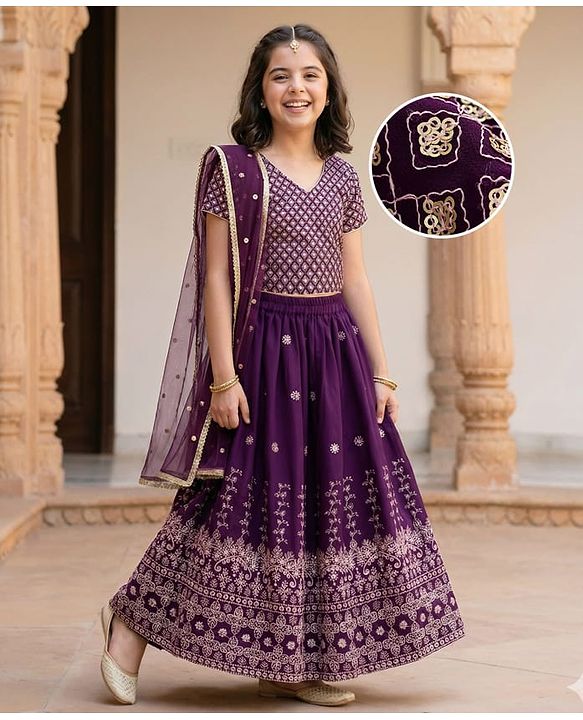 Pine Kids Woven Half Sleeves Lehenga Choli Set With Floral Embroidery & Dupatta - Wine