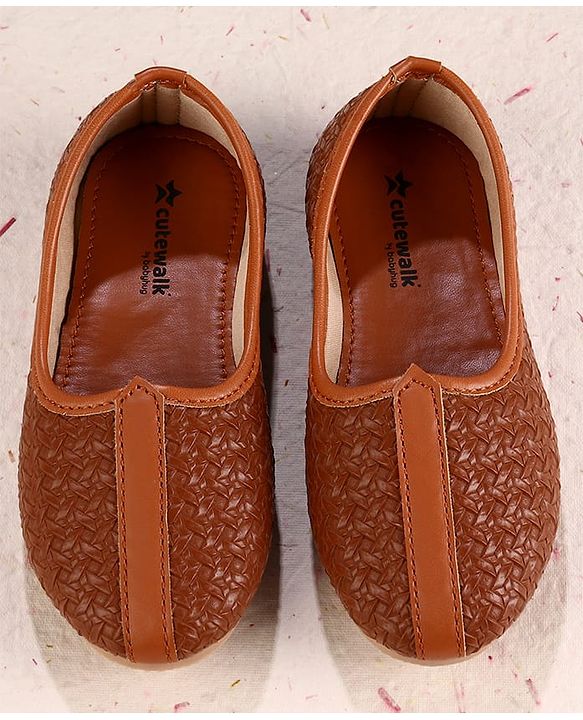 Cute Walk by Babyhug Slip on Self Designed Mojaris - Brown