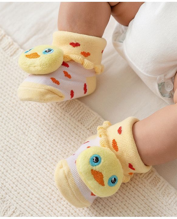 Cute Walk by Babyhug Socks With Animal Applique - Yellow