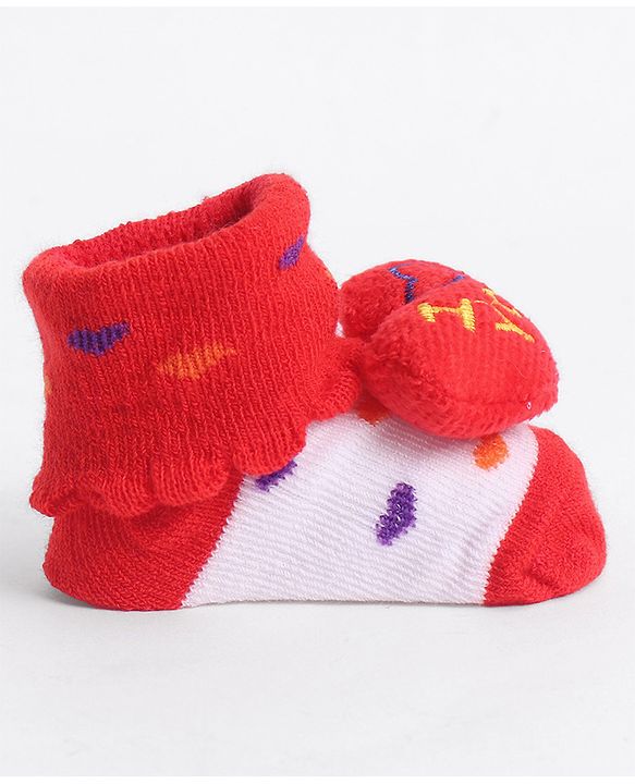 Cute Walk by Babyhug Socks With Heart Applique - Red