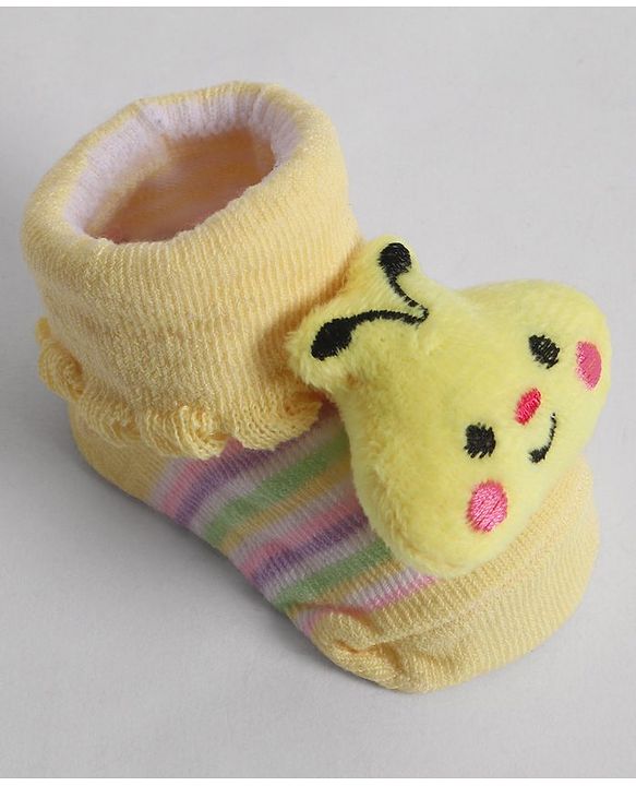Cute Walk by Babyhug Socks With Animal Applique - Yellow