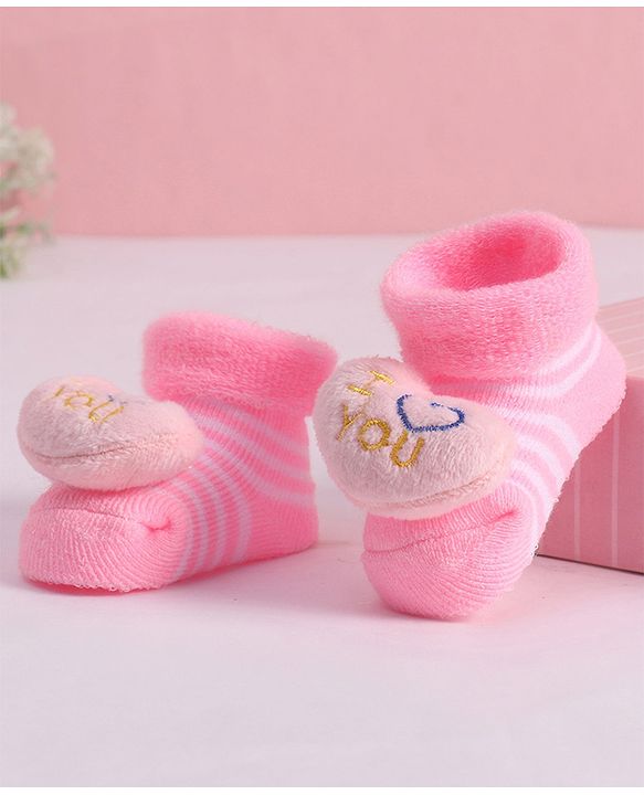 Cute Walk by Babyhug Socks With Heart Applique - Pink