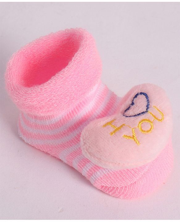 Cute Walk by Babyhug Socks With Heart Applique - Pink