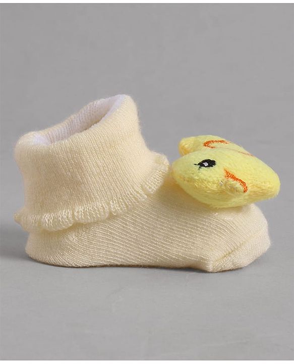Cute Walk by Babyhug Socks With Bird Applique - Yellow