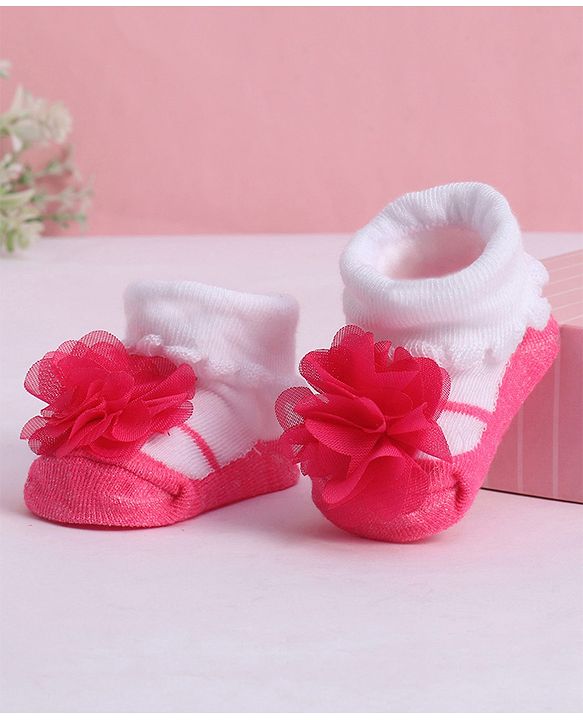 Cute Walk by Babyhug Socks With Floral Applique - Red
