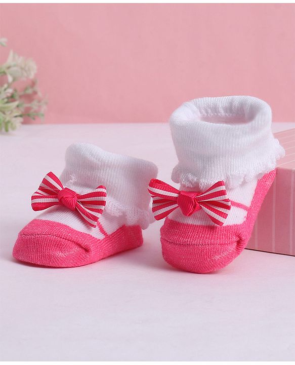 Cute Walk by Babyhug Socks With Bow Applique - Pink