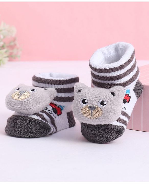 Cute Walk by Babyhug Socks With Animal Applique - Black