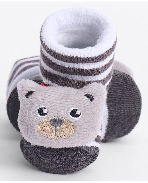 Cute Walk by Babyhug Socks With Animal Applique - Black