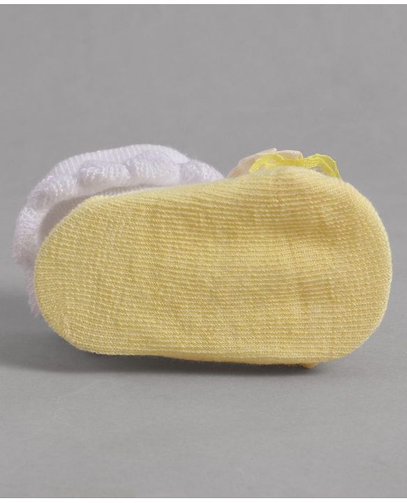Cute Walk by Babyhug Socks With Bow Applique - Yellow