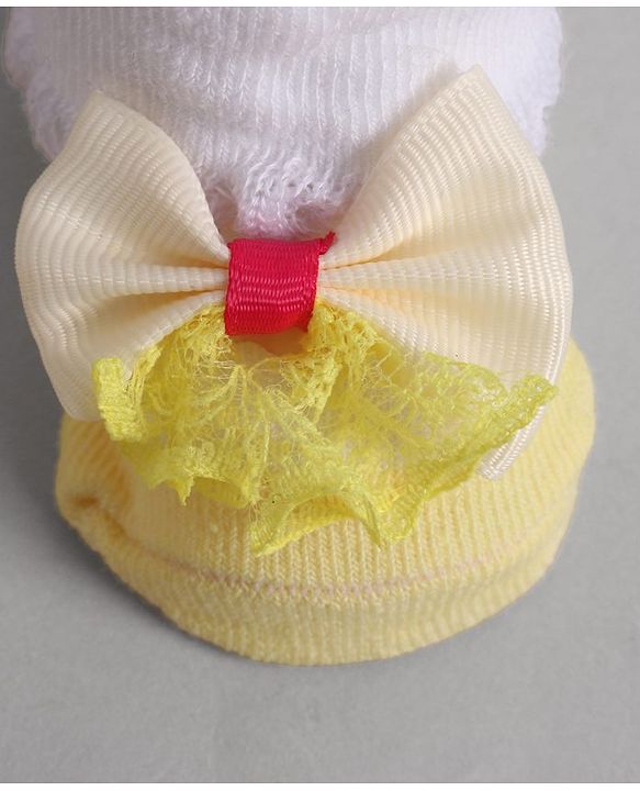 Cute Walk by Babyhug Socks With Bow Applique - Yellow