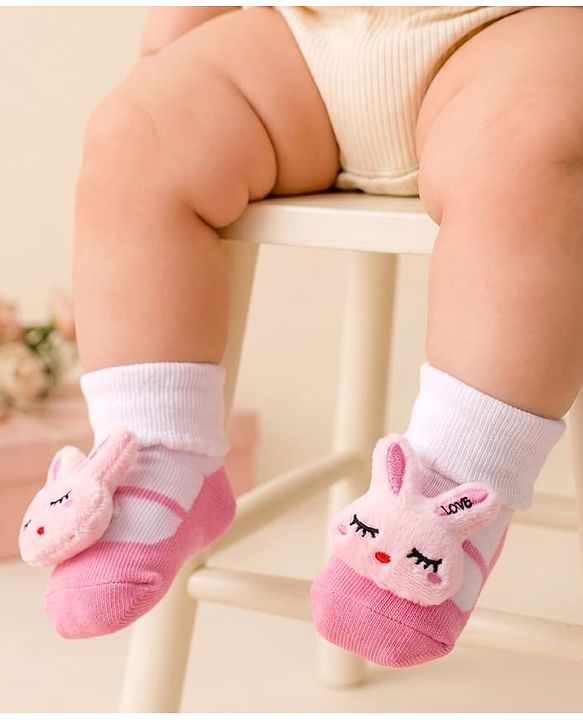 Cute Walk by Babyhug Socks With Animal Applique - Pink