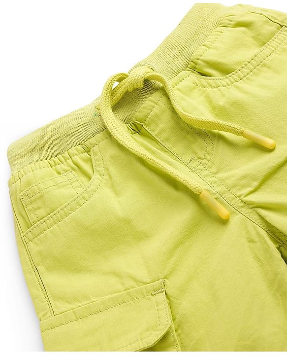 Babyhug Poplin Woven Above Knee Length Bermuda With Aloha Print - Lime Green
