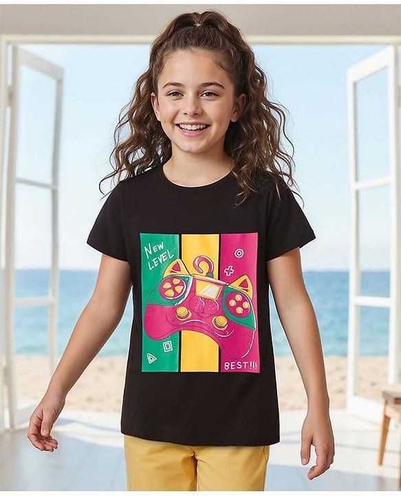 Pine Kids Cotton Knit Half Sleeves T-Shirt With Controller Print - Black