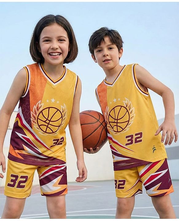 Pine Active Knit Sleeveless Printed T-Shirt & Shorts Set - Yellow