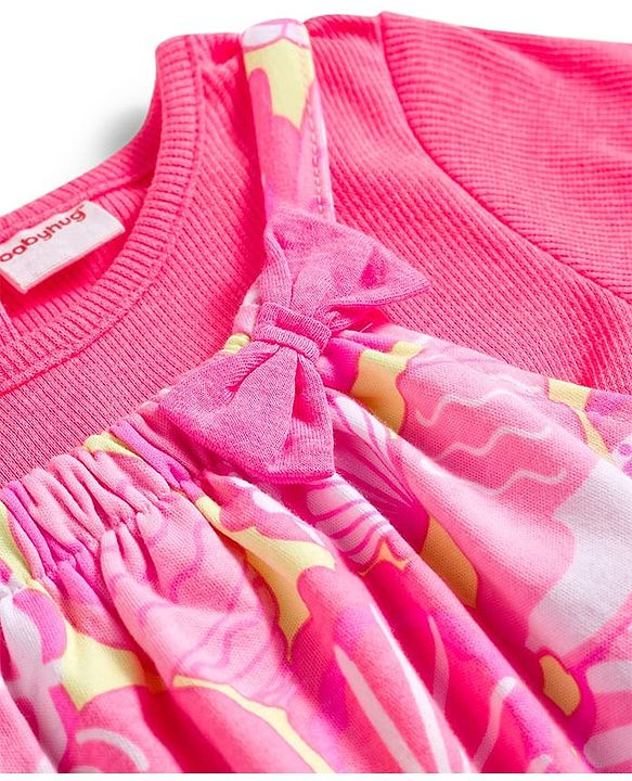 Babyhug Single Jersey Knit Dungaree & Half Sleeves Inner Tee With Seashell Print - Pink