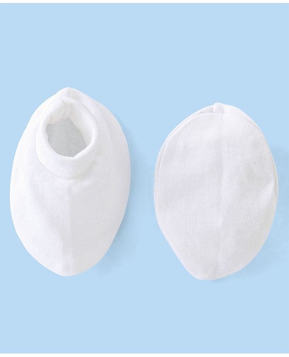 Babyhug 100% Cotton Knit Mittens & Booties Set - White