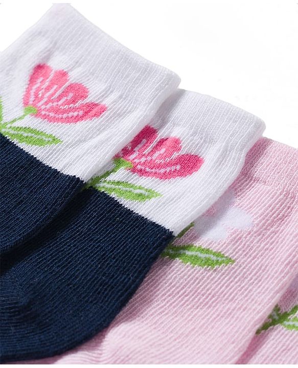 Cute Walk by Babyhug Non Terry Knit Ankle Length Anti Bacterial Socks With Floral Design Pack of 3 - Multicolour Female