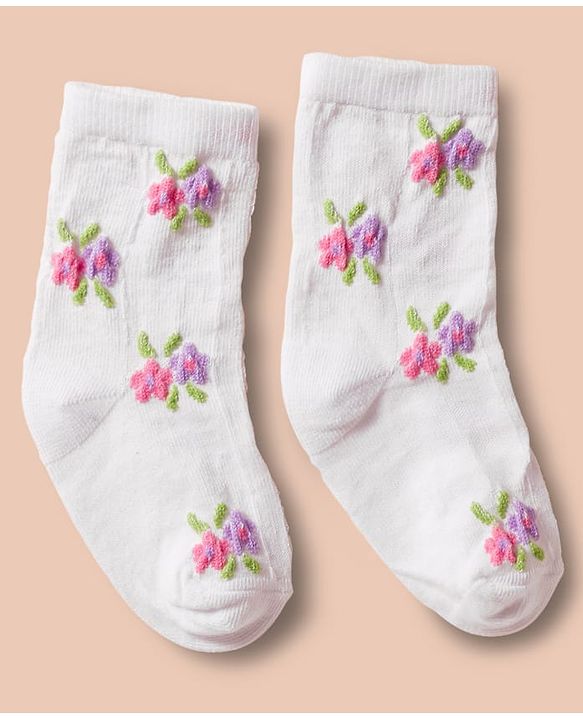 Cute Walk by Babyhug Non Terry Cotton Knit Ankle Length Anti Bacterial Socks With Floral Design Pack Of 3 - Multicolour