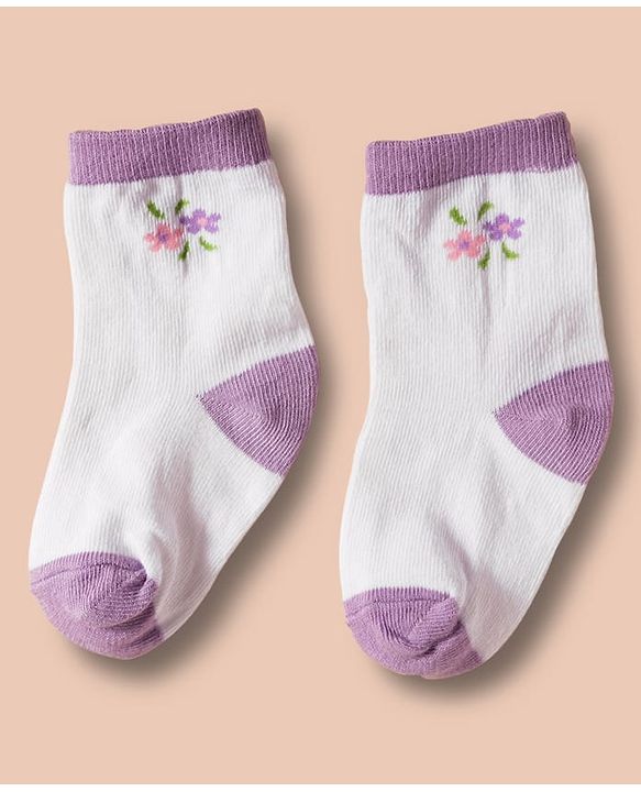 Cute Walk by Babyhug Non Terry Cotton Knit Ankle Length Anti Bacterial Socks With Floral Design Pack Of 3 - Multicolour