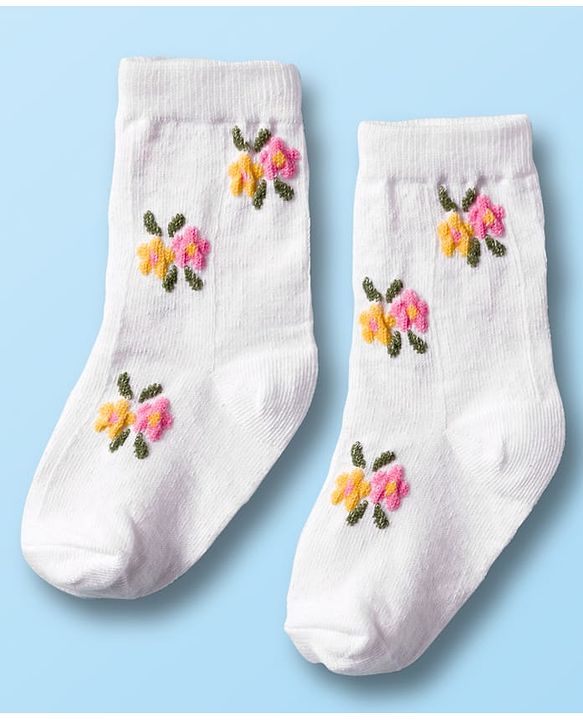 Cute Walk by Babyhug Non Terry Cotton Knit Ankle Length Anti Bacterial Socks With Floral Design Pack Of 3 - Multicolour