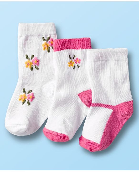 Cute Walk by Babyhug Non Terry Cotton Knit Ankle Length Anti Bacterial Socks With Floral Design Pack Of 3 - Multicolour