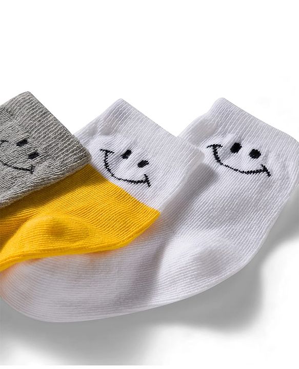 Cute Walk by Babyhug Non Terry Knit Ankle Length Anti Bacterial Socks With Smiley Design Pack of 3 - Yellow Grey & White