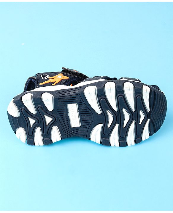 Cute Walk by Babyhug Velcro Closure Solid Sandals - Black