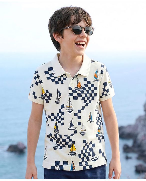 Pine Kids Cotton Knit Half Sleeves Polo T-Shirt With Boat Print - White