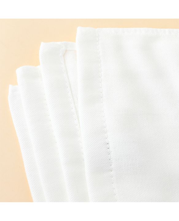 Babyhug 100% Pure Cotton Four Layer Baby Blanket  Giraffe Print Super Soft & Absorbent Lightweight Breathable Quilt (320g) Gentle on Baby Skin 024 Months -White