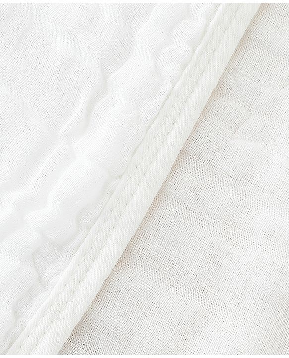 Babyhug 100% Pure Cotton Six Layer Baby Blanket Elephant Print  Super Soft & Absorbent Cotton Bamboo Blend Quilt Lightweight Breathable Gentle on Baby Skin 024 Months 520 g - White