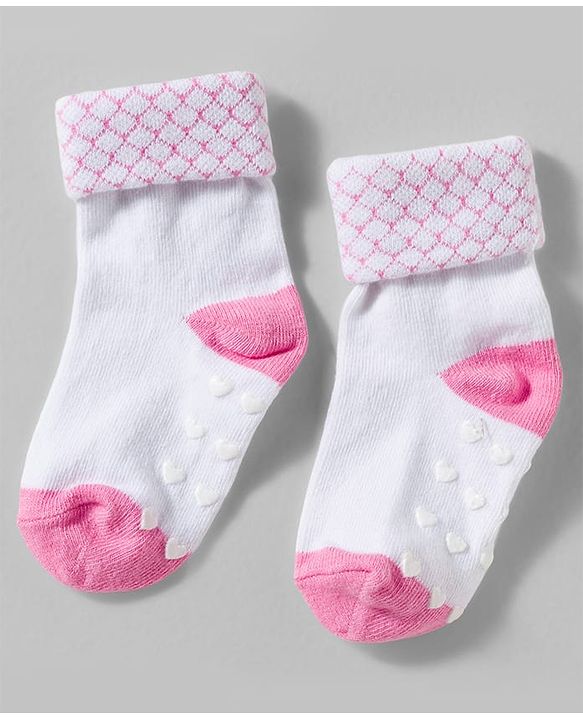 Cute Walk by Babyhug Non Terry Knit Ankle Length Anit Skid Anti Bacterial Socks With Stripes Pack Of 3 - Pink & White