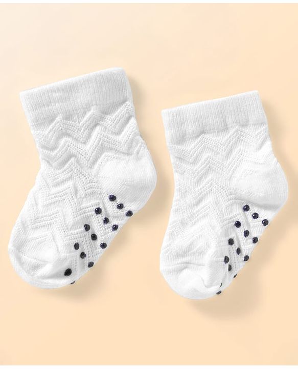 Cute Walk by Babyhug Non Terry Knit Ankle Length Anti Bacterial Anti Skid Socks With Design Pack Of 3 - Pink White & Blue