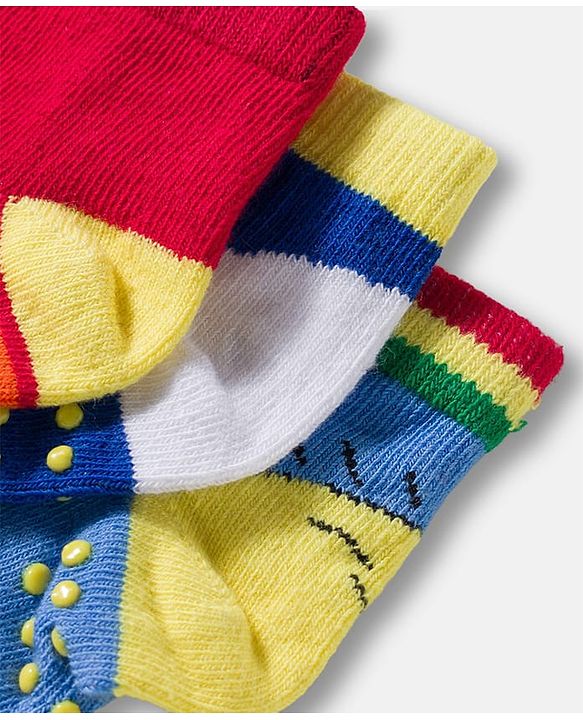 Cute Walk by Babyhug Non Terry Knit Ankle Length Anti Bacterial Anti Skid Socks With Cloud Print Pack Of 3 - Blue Red & Light Blue