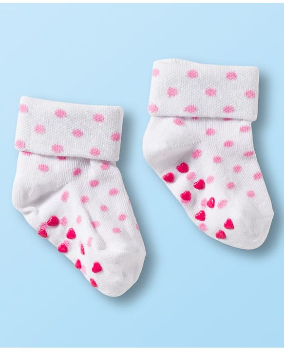 Cute Walk by Babyhug Non Terry Knit Ankle Length Anti Bacterial Anti Skid Socks With Heart Design Pack Of 3 - White & Grey