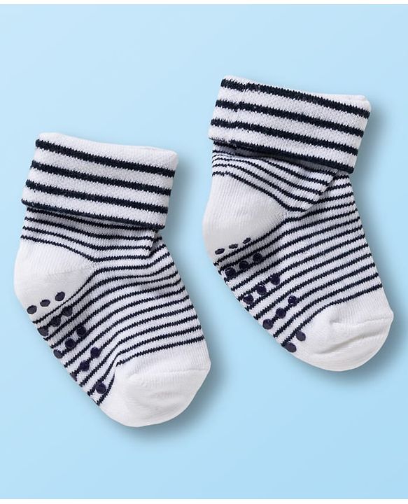 Cute Walk by Babyhug Non Terry Knit Ankle Length Anti Bacterial Anti Skid Socks With Stripes Pack Of 3 - Black White & Grey