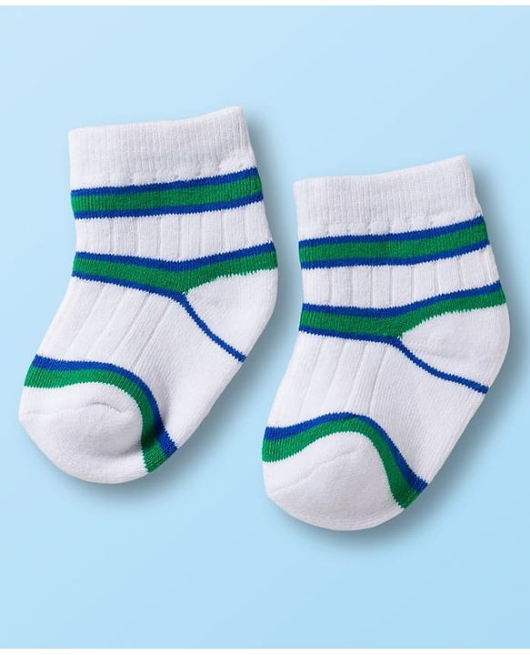 Cutewalk by Babyhug Non Terry Ankle Length Anti-Bacterial Socks With Star Design Pack of 3 - White
