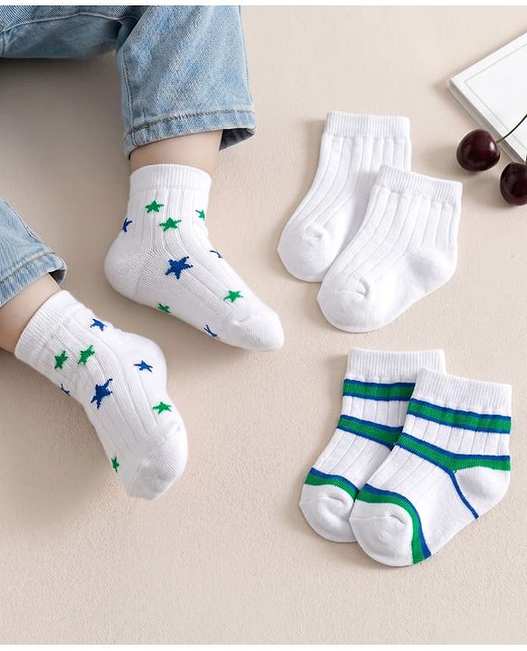 Cutewalk by Babyhug Non Terry Ankle Length Anti-Bacterial Socks With Star Design Pack of 3 - White