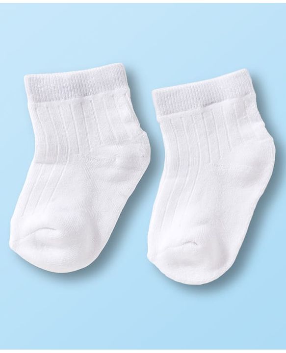 Cutewalk by Babyhug Non Terry Ankle Length Anti-Bacterial Socks With Star Design Pack of 3 - White