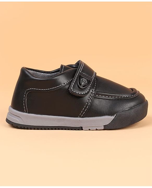 Cute Walk by Babyhug Velcro Closure Solid Color Casual Shoes - Black