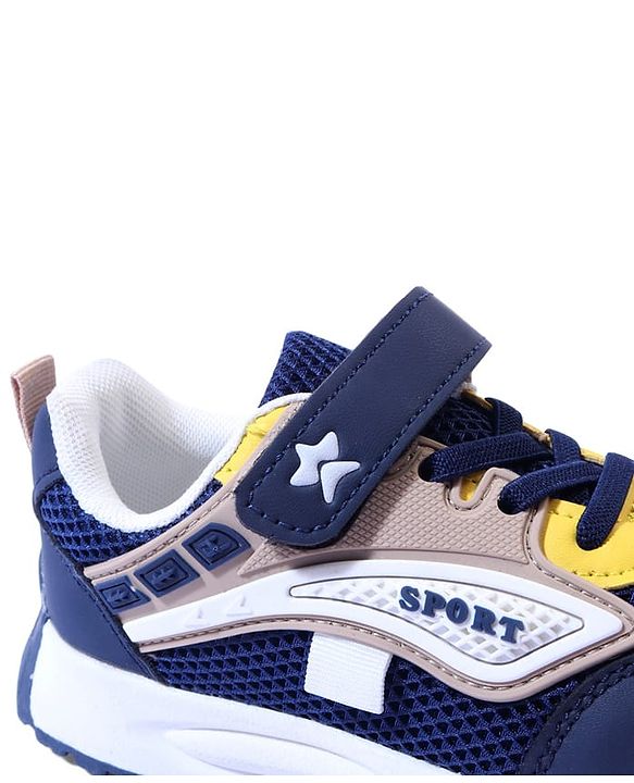 Cute Walk by Babyhug Velcro Closure Solid Sneaker Shoes - Navy Blue