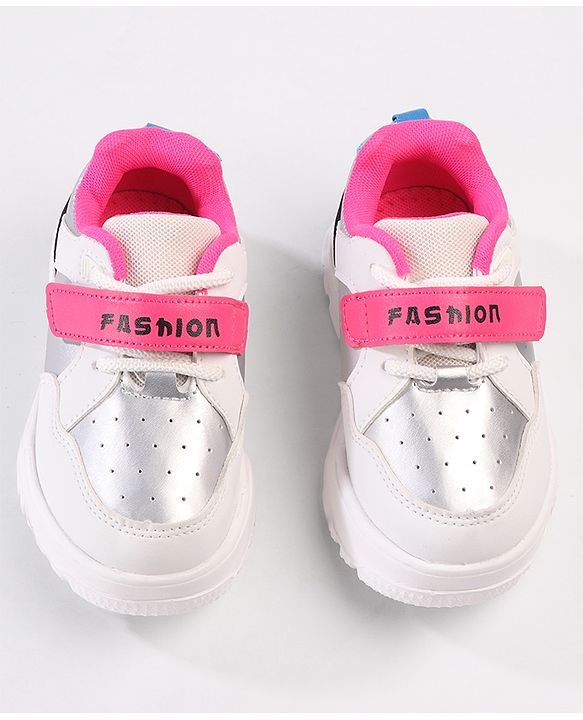 Cute Walk by Babyhug Velcro Closure Sneakers with Fashion Text Print - Black