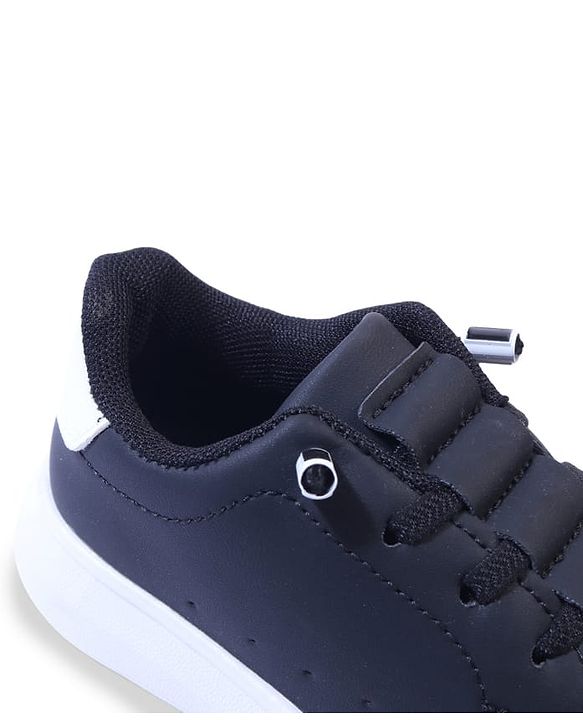 Cute Walk by Babyhug Solid Color Sneakers - Black