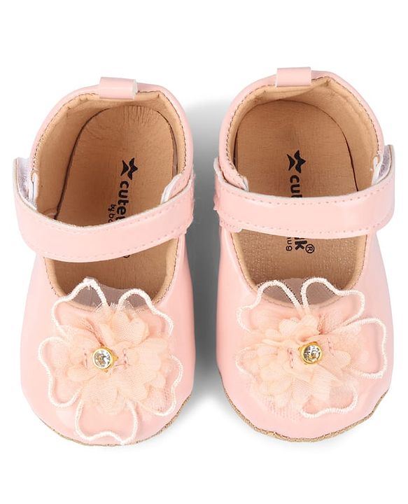 Cute Walk by Babyhug Velcro Closure Booties With Floral Applique - Pink