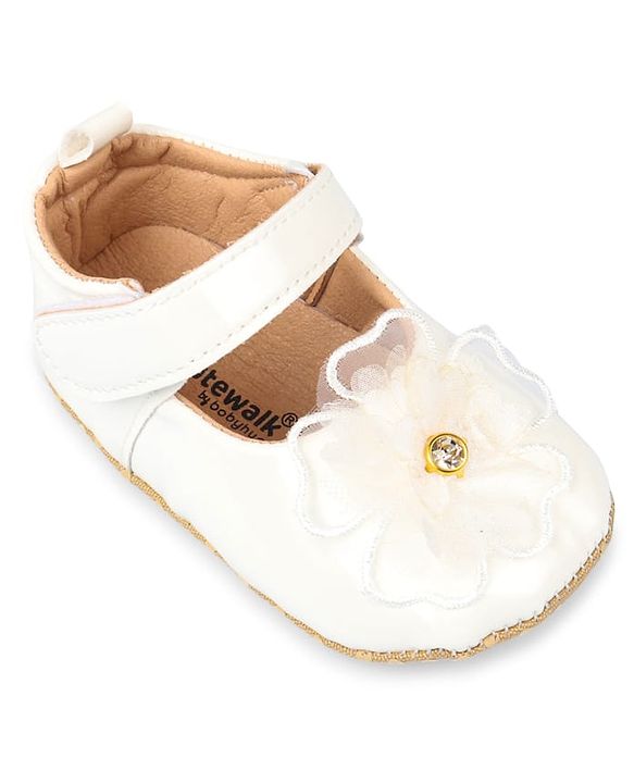 Cute Walk by Babyhug Velcro Closure Booties With Floral Applique - Pink