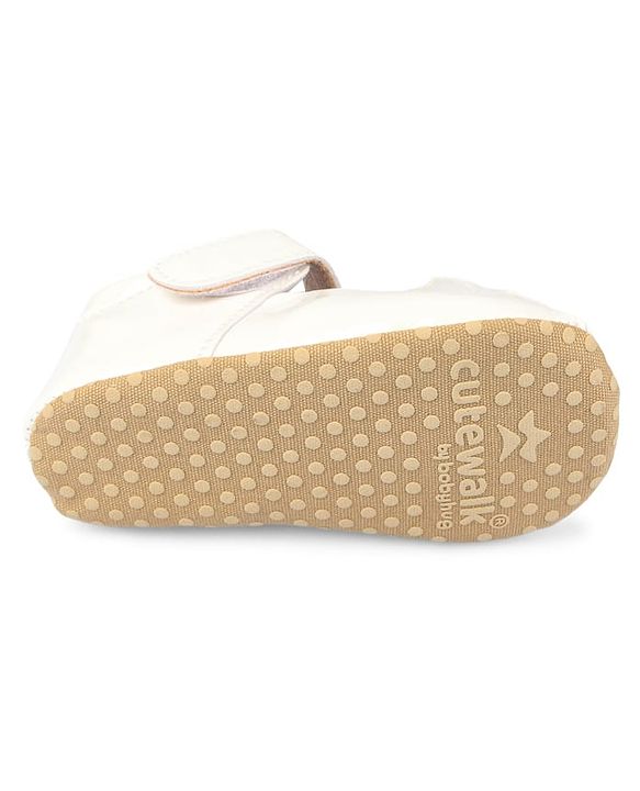 Cute Walk by Babyhug Velcro Closure Booties With Floral Applique - Pink