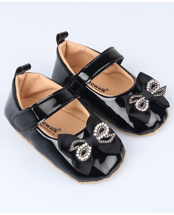 Cute Walk by Babyhug Velcro Closure Booties With Bow Applique - Pink