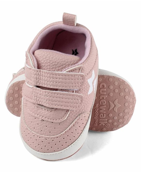Cute Walk by Babyhug Velcro Closure Solid Booties - Pink