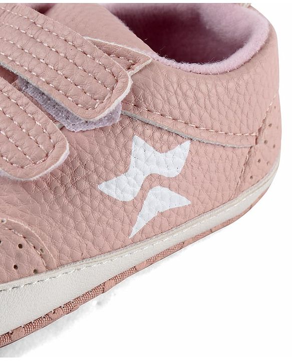 Cute Walk by Babyhug Velcro Closure Solid Booties - Pink